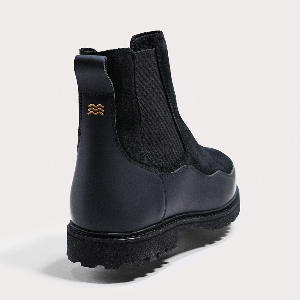 Flow Boot (Black)