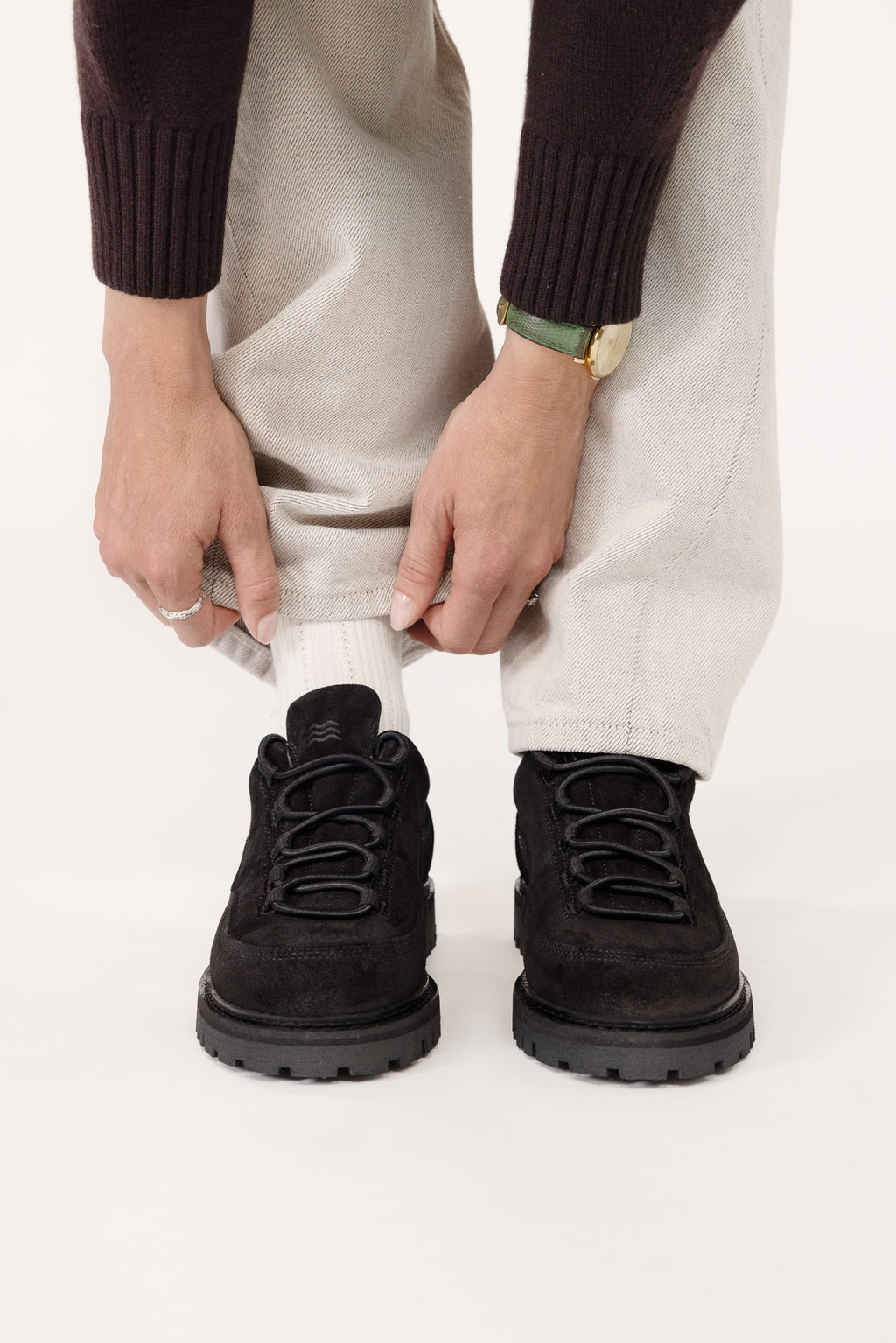 Moss Leather (Black)