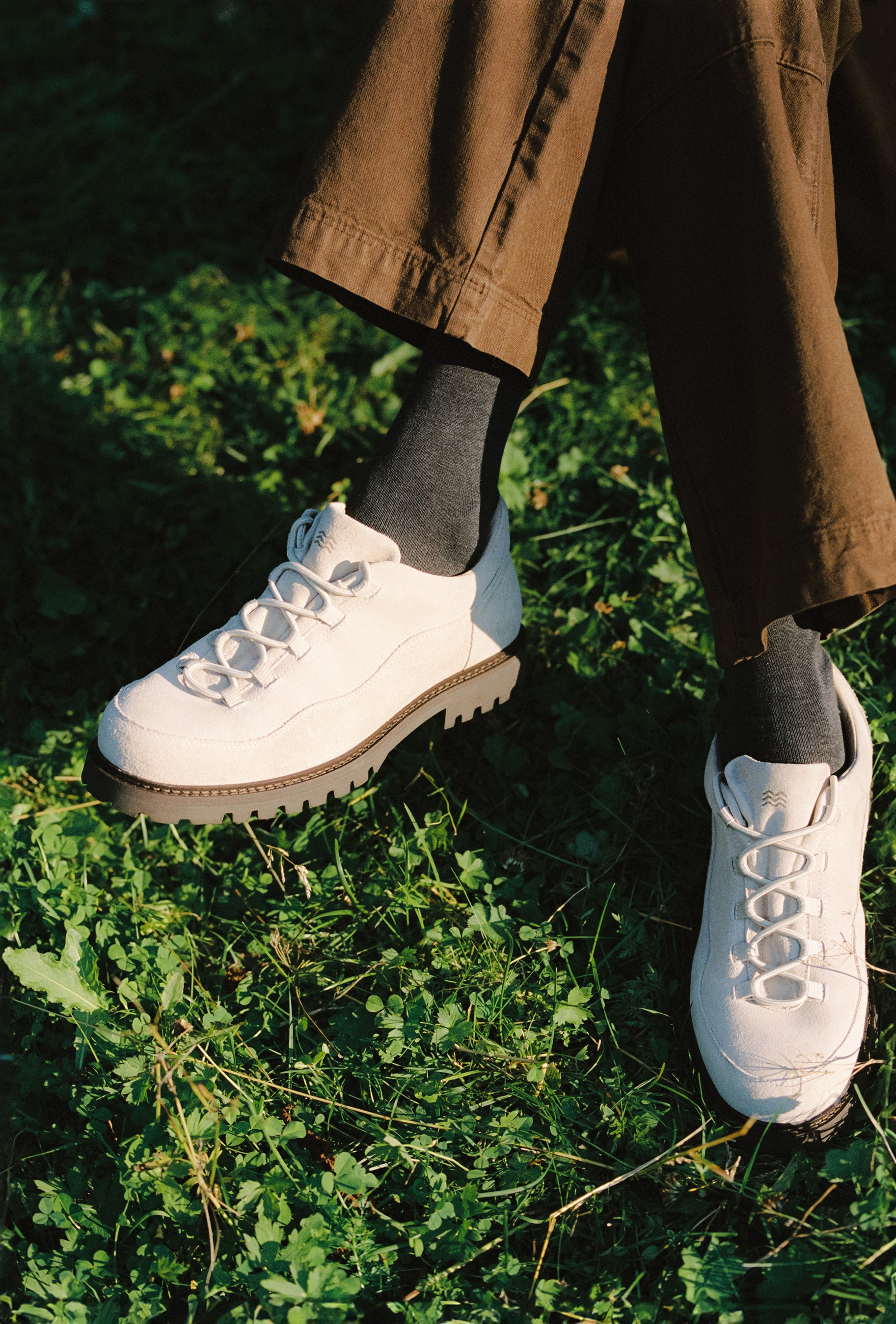 Moss Leather (Ivory White)