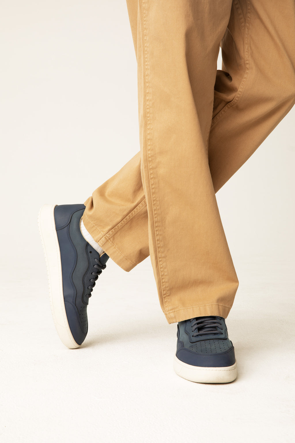 Allrounder E (Beige & Natural Blue)