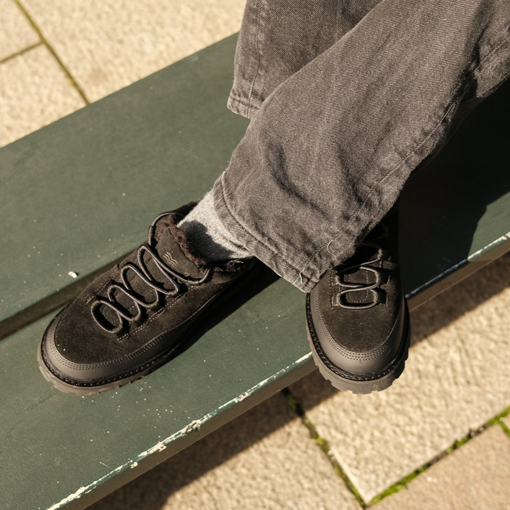 Low Cloud Boot (Black)