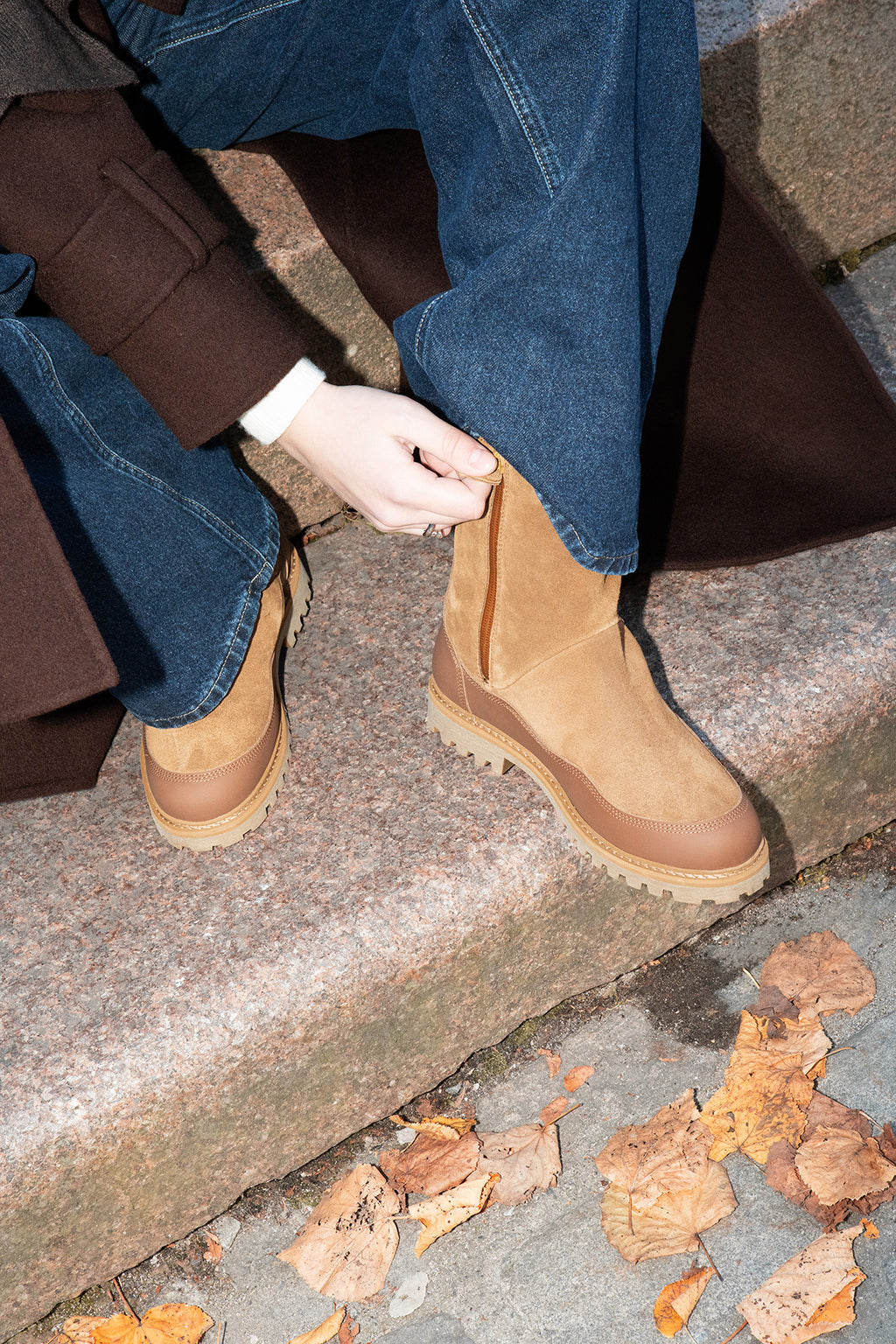 Space Boot (Camel Brown)