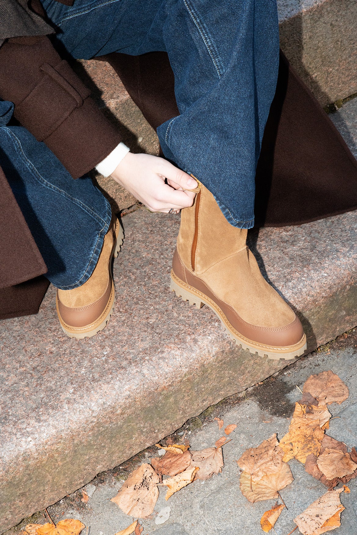 Space Boot (Camel Brown)